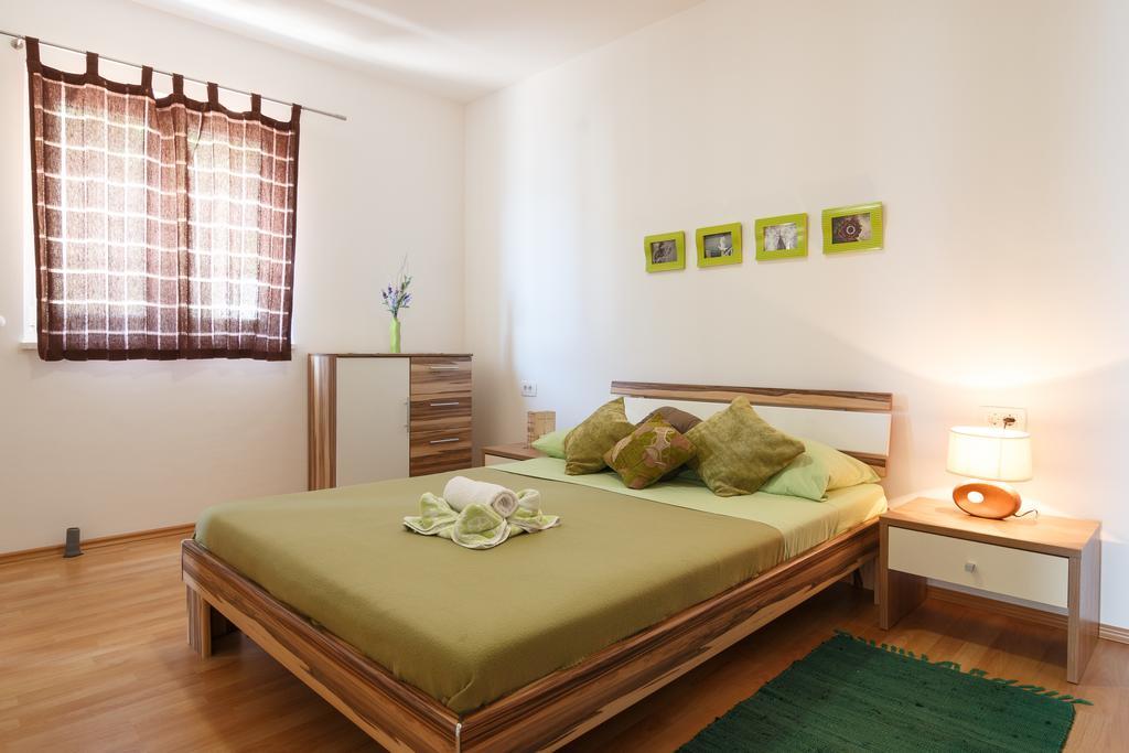 Apartments Villa Stari Koko Omiš Dış mekan fotoğraf