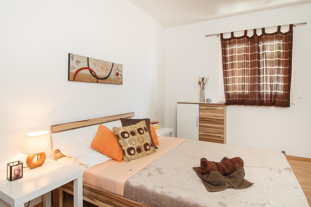 Apartments Villa Stari Koko Omiš Dış mekan fotoğraf